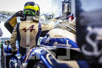 2020-09-17 - Negrao Andr.. (bra), Signatech Alpine Elf, Alpine A470-Gibson, portrait during the free practice sessions of the 2020 24 Hours of Le Mans, 7th round of the 2019-20 FIA World Endurance Championship on the Circuit des 24 Heures du Mans, from September 16 to 20, 2020 in Le Mans, France - Photo Francois Flamand / DPPI - 24 HOURS OF LE MANS, 7TH ROUND 2020 - ENDURANCE - MOTORS