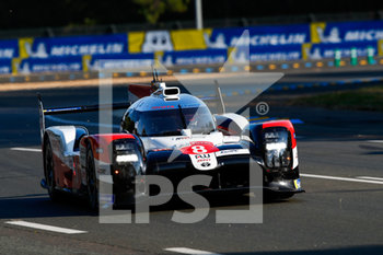 2020-09-17 - 08 Buemi S.bastien (swi), Hartley Brendon (nzl), Nakajima Kazuki (jpn), Toyota Gazoo Racing, Toyota TS050 Hybrid, action during the free practice sessions of the 2020 24 Hours of Le Mans, 7th round of the 2019-20 FIA World Endurance Championship on the Circuit des 24 Heures du Mans, from September 16 to 20, 2020 in Le Mans, France - Photo Xavi Bonilla / DPPI - 24 HOURS OF LE MANS, 7TH ROUND 2020 - ENDURANCE - MOTORS
