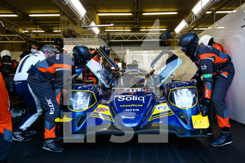 2020-09-17 - 38 Felix da Costa Antonio (prt), Davidson Anthony (gbr), Gonzalez Roberto (mex), Jota Sport, Oreca 07-Gibson, ambiance, garage during the free practice sessions of the 2020 24 Hours of Le Mans, 7th round of the 2019-20 FIA World Endurance Championship on the Circuit des 24 Heures du Mans, from September 16 to 20, 2020 in Le Mans, France - Photo Thomas Fenetre / DPPI - 24 HOURS OF LE MANS, 7TH ROUND 2020 - ENDURANCE - MOTORS