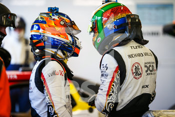 2020-09-17 - Stevens Will (gbr), Jackie Chan DC Racing, Oreca 07-Gibson, Tung Ho-Pin (nld), Jackie Chan DC Racing, Oreca 07-Gibson, portrait during the free practice sessions of the 2020 24 Hours of Le Mans, 7th round of the 2019-20 FIA World Endurance Championship on the Circuit des 24 Heures du Mans, from September 16 to 20, 2020 in Le Mans, France - Photo Thomas Fenetre / DPPI - 24 HOURS OF LE MANS, 7TH ROUND 2020 - ENDURANCE - MOTORS
