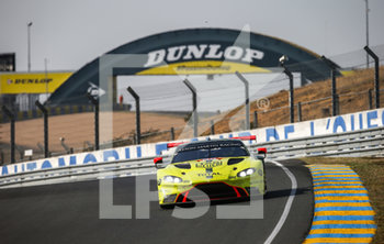 2020-09-18 - 98 Dalla Lana Paul (can), Farfus Augusto (bra), Gunn Ross (gbr), Total, Aston Martin Racing, Aston Martin Vantage AMR, action during the qualifying and Hyperpole sessions of the 2020 24 Hours of Le Mans, 7th round of the 2019-20 FIA World Endurance Championship on the Circuit des 24 Heures du Mans, from September 16 to 20, 2020 in Le Mans, France - Photo Thomas Fenetre / DPPI - 24 HOURS OF LE MANS, 7TH ROUND 2020 - PRACTICE SESSION - ENDURANCE - MOTORS