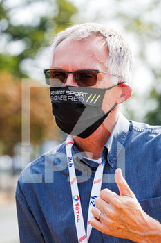 2020-09-18 - TAVARES Carlos CEO groupe PSA , portrait during the qualifying and Hyperpole sessions of the 2020 24 Hours of Le Mans, 7th round of the 2019-20 FIA World Endurance Championship on the Circuit des 24 Heures du Mans, from September 16 to 20, 2020 in Le Mans, France - Photo Frederic Le Floc'h / DPPI - 24 HOURS OF LE MANS, 7TH ROUND 2020 - QUALIFYING SESSION - ENDURANCE - MOTORS