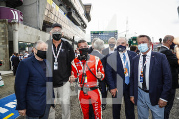 2020-09-19 - Jean Todt with Jean-Marc Finot, Nicolas Minassian and Michel Delpon during the 2020 24 Hours of Le Mans, 7th round of the 2019-20 FIA World Endurance Championship on the Circuit des 24 Heures du Mans, from September 16 to 20, 2020 in Le Mans, France - Photo Frederic Le Floc'h / DPPI - 24 HOURS OF LE MANS, 7TH ROUND 2020 - ENDURANCE - MOTORS