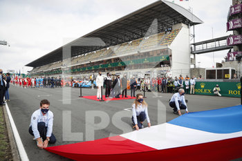 2020-09-19 - Start ceremony during the 2020 24 Hours of Le Mans, 7th round of the 2019-20 FIA World Endurance Championship on the Circuit des 24 Heures du Mans, from September 16 to 20, 2020 in Le Mans, France - Photo Frederic Le Floc'h / DPPI - 24 HOURS OF LE MANS, 7TH ROUND 2020 - ENDURANCE - MOTORS