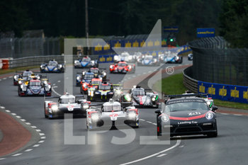 2020-09-19 - Leading car, formation lap during the 2020 24 Hours of Le Mans, 7th round of the 2019-20 FIA World Endurance Championship on the Circuit des 24 Heures du Mans, from September 16 to 20, 2020 in Le Mans, France - Photo Thomas Fenetre / DPPI - 24 HOURS OF LE MANS, 7TH ROUND 2020 - ENDURANCE - MOTORS
