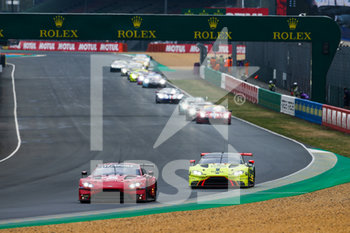 2020-09-19 - 98 Dalla Lana Paul (can), Farfus Augusto (bra), Gunn Ross (gbr), Total, Aston Martin Racing, Aston Martin Vantage AMR, action during the 2020 24 Hours of Le Mans, 7th round of the 2019-20 FIA World Endurance Championship on the Circuit des 24 Heures du Mans, from September 16 to 20, 2020 in Le Mans, France - Photo Francois Flamand / DPPI - 24 HOURS OF LE MANS, 7TH ROUND 2020 - ENDURANCE - MOTORS