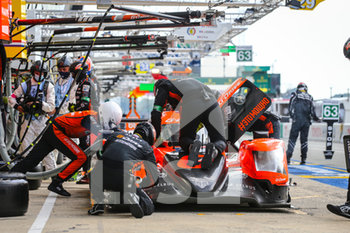 2020-09-19 - 26 Rusinov Roman (rus), Vergne Jean-Eric (fra), Jenson Mikkel (dnk), G-Drive Racing, Aurus 01-Gibson, action pit stop during the 2020 24 Hours of Le Mans, 7th round of the 2019-20 FIA World Endurance Championship on the Circuit des 24 Heures du Mans, from September 16 to 20, 2020 in Le Mans, France - Photo Francois Flamand / DPPI - 24 HOURS OF LE MANS, 7TH ROUND 2020 - ENDURANCE - MOTORS