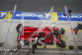 2020-09-19 - 50 Calderon Tatiana (col), Florsch Sophia (ger), Visser Beitske (nld), Richard Mille Racing Team, Oreca 07-Gibson, action, pit stop during the 2020 24 Hours of Le Mans, 7th round of the 2019-20 FIA World Endurance Championship on the Circuit des 24 Heures du Mans, from September 16 to 20, 2020 in Le Mans, France - Photo Frederic Le Floc'h / DPPI - 24 HOURS OF LE MANS, 7TH ROUND 2020 - ENDURANCE - MOTORS
