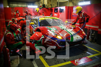 2020-09-20 - 71 Bird Sam (gbr), Molina Miguel (esp), Rigon Davide (ita), AF Corse, Ferrari 488 GTE Evo, mechanical failure during the 2020 24 Hours of Le Mans, 7th round of the 2019-20 FIA World Endurance Championship on the Circuit des 24 Heures du Mans, from September 16 to 20, 2020 in Le Mans, France - Photo Thomas Fenetre / DPPI - 24 HOURS OF LE MANS, 7TH ROUND 2020 - ENDURANCE - MOTORS