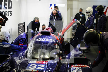 2020-09-20 - 32 Brundle Alex (gbr), Owen Will (usa), van Uitert Job (nld), United Autosports, Oreca 07-Gibson, action, box during the 2020 24 Hours of Le Mans, 7th round of the 2019-20 FIA World Endurance Championship on the Circuit des 24 Heures du Mans, from September 16 to 20, 2020 in Le Mans, France - Photo Xavi Bonilla / DPPI - 24 HOURS OF LE MANS, 7TH ROUND 2020 - ENDURANCE - MOTORS