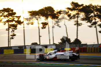 2020-09-20 - 07 Conway Mike (gbr), Kobayashi Kamui (jpn), Lopez Jos.. Maria (arg), Toyota Gazoo Racing, Toyota TS050 Hybrid, action during the 2020 24 Hours of Le Mans, 7th round of the 2019-20 FIA World Endurance Championship on the Circuit des 24 Heures du Mans, from September 16 to 20, 2020 in Le Mans, France - Photo Francois Flamand / DPPI - 24 HOURS OF LE MANS, 7TH ROUND 2020 - ENDURANCE - MOTORS