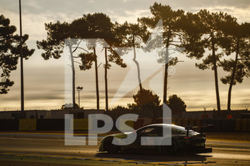 2020-09-20 - 98 Dalla Lana Paul (can), Farfus Augusto (bra), Gunn Ross (gbr), Total, Aston Martin Racing, Aston Martin Vantage AMR, action during the 2020 24 Hours of Le Mans, 7th round of the 2019-20 FIA World Endurance Championship on the Circuit des 24 Heures du Mans, from September 16 to 20, 2020 in Le Mans, France - Photo Francois Flamand / DPPI - 24 HOURS OF LE MANS, 7TH ROUND 2020 - ENDURANCE - MOTORS