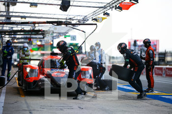 2020-09-20 - 26 Rusinov Roman (rus), Vergne Jean-Eric (fra), Jenson Mikkel (dnk), G-Drive Racing, Aurus 01-Gibson, pit stop during the 2020 24 Hours of Le Mans, 7th round of the 2019-20 FIA World Endurance Championship on the Circuit des 24 Heures du Mans, from September 16 to 20, 2020 in Le Mans, France - Photo Thomas Fenetre / DPPI - 24 HOURS OF LE MANS, 7TH ROUND 2020 - ENDURANCE - MOTORS
