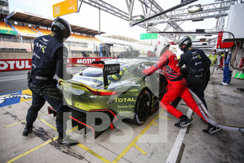 2020-09-20 - 98 Dalla Lana Paul (can), Farfus Augusto (bra), Gunn Ross (gbr), Total, Aston Martin Racing, Aston Martin Vantage AMR, action during the 2020 24 Hours of Le Mans, 7th round of the 2019-20 FIA World Endurance Championship on the Circuit des 24 Heures du Mans, from September 16 to 20, 2020 in Le Mans, France - Photo Thomas Fenetre / DPPI - 24 HOURS OF LE MANS, 7TH ROUND 2020 - ENDURANCE - MOTORS