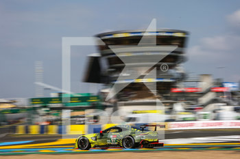 2020-09-20 - 87 during the 2020 24 Hours of Le Mans, 7th round of the 2019-20 FIA World Endurance Championship on the Circuit des 24 Heures du Mans, from September 16 to 20, 2020 in Le Mans, France - Photo Thomas Fenetre / DPPI - 24 HOURS OF LE MANS, 7TH ROUND 2020 - ENDURANCE - MOTORS