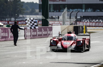 2020-09-20 - 50 Calderon Tatiana (col), Florsch Sophia (ger), Visser Beitske (nld), Richard Mille Racing Team, Oreca 07-Gibson, action, chequered flag during the 2020 24 Hours of Le Mans, 7th round of the 2019-20 FIA World Endurance Championship on the Circuit des 24 Heures du Mans, from September 16 to 20, 2020 in Le Mans, France - Photo Xavi Bonilla / DPPI - 24 HOURS OF LE MANS, 7TH ROUND 2020 - ENDURANCE - MOTORS