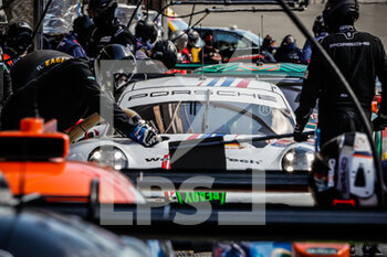 2021-04-18 - pitlane , during the 2021 4 Hours of Barcelona, 1st round of the 2021 European Le Mans Series, from April 15 to 17, 2021 on the Circuit de Barcelona-Catalunya, in Montmelo, near Barcelona, Spain - Photo Frédéric Le Floc'h / DPPI - 2021 4 HOURS OF BARCELONA, 1ST ROUND OF THE 2021 EUROPEAN LE MANS SERIES - ENDURANCE - MOTORS