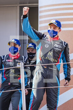 2021-04-18 - 19 Maulini Nicolas (che), Bell Matthew (gbr), Kruetten Niklas (deu), Cool Racing, Ligier JS P320 - Nissan, celebrating their victory during the 2021 4 Hours of Barcelona, 1st round of the 2021 European Le Mans Series, from April 15 to 17, 2021 on the Circuit de Barcelona-Catalunya, in Montmelo, near Barcelona, Spain - Photo Xavi Bonilla / DPPI - 2021 4 HOURS OF BARCELONA, 1ST ROUND OF THE 2021 EUROPEAN LE MANS SERIES - ENDURANCE - MOTORS