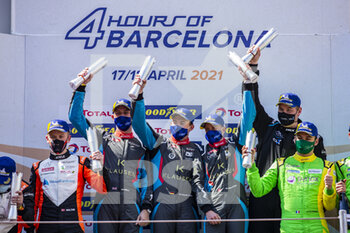 2021-04-18 - 19 Maulini Nicolas (che), Bell Matthew (gbr), Kruetten Niklas (deu), Cool Racing, Ligier JS P320 - Nissan, celebrating their victory during the 2021 4 Hours of Barcelona, 1st round of the 2021 European Le Mans Series, from April 15 to 17, 2021 on the Circuit de Barcelona-Catalunya, in Montmelo, near Barcelona, Spain - Photo Xavi Bonilla / DPPI - 2021 4 HOURS OF BARCELONA, 1ST ROUND OF THE 2021 EUROPEAN LE MANS SERIES - ENDURANCE - MOTORS