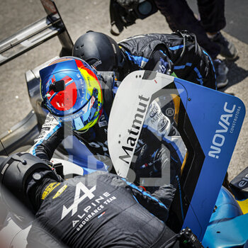 2021-06-13 - NEGRAO ANDRÉ (BRA), ALPINE ELF MATMUT, ALPINE A480 - GIBSON, PORTRAIT during the 8 Hours of Portimao, 2nd round of the 2021 FIA World Endurance Championship on the Algarve International Circuit, from June 11 to 13, 2021 in Portimao, Algarve, Portugal - Photo François Flamand / DPPI - 8 HOURS OF PORTIMAO, 2ND ROUND OF THE 2021 FIA WORLD ENDURANCE CHAMPIONSHIP - ENDURANCE - MOTORS