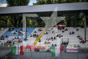 2021-07-18 - spectators, fans during the 6 Hours of Monza, 3rd round of the 2021 FIA World Endurance Championship, FIA WEC, on the Autodromo Nazionale di Monza, from July 16th to 18th, 2021 in Monza, Italy - Photo Paulo Maria / DPPI - 6 HOURS OF MONZA, 3RD ROUND OF THE 2021 FIA WORLD ENDURANCE CHAMPIONSHIP, FIA WEC - ENDURANCE - MOTORS
