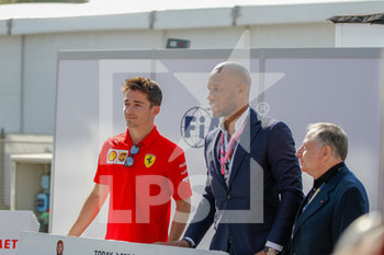 2019-09-07 - Charles Leclerc (MON) Scuderia Ferrari SF90; Didier Drogba; Jean Todt - GRAN PREMIO HEINEKEN D´ITALIA 2019 - SABATO - PADDOCK - FORMULA 1 - MOTORS