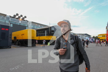 2019-09-07 - Fernando Alonso (ESP) - GRAN PREMIO HEINEKEN D´ITALIA 2019 - SABATO - PADDOCK - FORMULA 1 - MOTORS