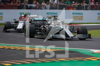 2019-09-07 - 44 Lewis Hamilton (GBR) Mercedes-Amg Petronas Motorspor  e 99 Antonio Giovinazzi (ITA) Alfa Romeo Sauber F1 Team - GRAN PREMIO HEINEKEN D´ITALIA 2019 - SABATO - PROVE LIBERE - FORMULA 1 - MOTORS