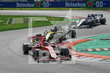 2019-09-08 - Charles Leclerc (MON) Scuderia Ferrari SF90; Lewis Hamilton (GBR) Mercedes AMG F1 W10 - GRAN PREMIO HEINEKEN D´ITALIA 2019 - DOMENICA - GARA - FORMULA 1 - MOTORS