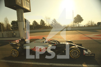 2020-02-19 - Kevin Magnussen (DEN) Haas F1 Team VF-20 - PRE-SEASON TESTING 2020 - DAY 1 - FORMULA 1 - MOTORS