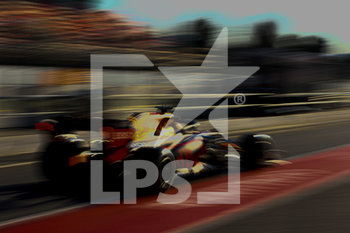 2020-02-21 - Alexander Albon (THA) Red Bull Racing RB15 - PRE-SEASON TESTING 2020 - FORMULA 1 - MOTORS
