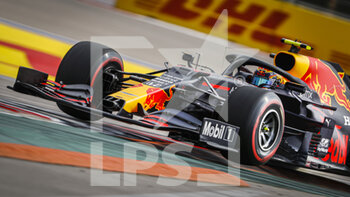 2020-09-26 - 23 ALBON Alexander (tha), Aston Martin Red Bull Racing Honda RB16, action during the Formula 1 VTB Russian Grand Prix 2020, from September 25 to 27, 2020 on the Sochi Autodrom, in Sochi, Russia - Photo Fran.ois Flamand / DPPI - FORMULA 1 VTB RUSSIAN GRAND PRIX 2020 - FORMULA 1 - MOTORS