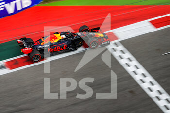 2020-09-26 - 33 VERSTAPPEN Max (nld), Aston Martin Red Bull Racing Honda RB16, action during the Formula 1 VTB Russian Grand Prix 2020, from September 25 to 27, 2020 on the Sochi Autodrom, in Sochi, Russia - Photo Antonin Vincent / DPPI - FORMULA 1 VTB RUSSIAN GRAND PRIX 2020 - FORMULA 1 - MOTORS