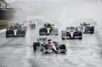2020-11-15 - Start race 18 STROLL Lance (can), Racing Point F1 RP20, action 11 PEREZ Sergio (mex), Racing Point F1 RP20, action 03 RICCIARDO Daniel (aus), Renault F1 Team RS20, action 31 OCON Esteban (fra), Renault F1 Team RS20, action during the Formula 1 DHL Turkish Grand Prix 2020, from November 13 to 15, 2020 on the Intercity Istanbul Park, in Tuzla, near Istanbul, Turkey - Photo Antonin Vincent / DPPI - FORMULA 1 DHL TURKISH GRAND PRIX 2020 - SUNDAY - FORMULA 1 - MOTORS