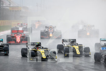 2020-11-15 - start of the race, depart, 31 OCON Esteban (fra), Renault F1 Team RS20, 03uring the Formula 1 DHL Turkish Grand Prix 2020, from November 13 to 15, 2020 on the Intercity Istanbul Park, in Tuzla, near Istanbul, Turkey - Photo Antonin Vincent / DPPI - FORMULA 1 DHL TURKISH GRAND PRIX 2020 - SUNDAY - FORMULA 1 - MOTORS