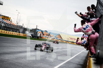 2020-11-15 - 11 PEREZ Sergio (mex), Racing Point F1 RP20, action finish race during the Formula 1 DHL Turkish Grand Prix 2020, from November 13 to 15, 2020 on the Intercity Istanbul Park, in Tuzla, near Istanbul, Turkey - Photo Florent Gooden / DPPI - FORMULA 1 DHL TURKISH GRAND PRIX 2020 - SUNDAY - FORMULA 1 - MOTORS