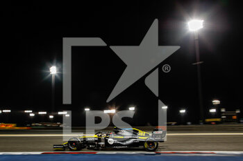 2020-11-27 - 31 OCON Esteban (fra), Renault F1 Team RS20, action during the Formula 1 Gulf Air Bahrain Grand Prix 2020, from November 27 to 29, 2020 on the Bahrain International Circuit, in Sakhir, Bahrain - Photo Florent Gooden / DPPI - FORMULA 1 GULF AIR BAHRAIN GRAND PRIX 2020 - FRIDAY - FORMULA 1 - MOTORS