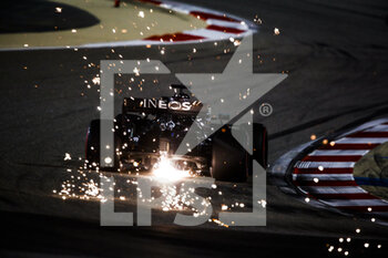 2020-12-04 - RUSSELL George (gbr), Mercedes AMG F1 GP W11 Hybrid EQ Power+, action during the Formula 1 Rolex Sakhir Grand Prix 2020, from December 4 to 6, 2020 on the Bahrain International Circuit, in Sakhir, Bahrain - Photo Florent Gooden / DPPI - FORMULA 1 ROLEX SAKHIR GRAND PRIX 2020 - FRIDAY - FORMULA 1 - MOTORS