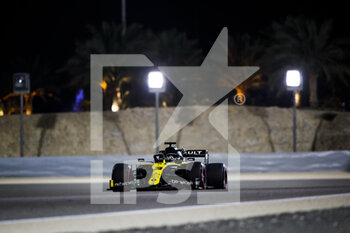 2020-12-04 - 03 RICCIARDO Daniel (aus), Renault F1 Team RS20, action during the Formula 1 Rolex Sakhir Grand Prix 2020, from December 4 to 6, 2020 on the Bahrain International Circuit, in Sakhir, Bahrain - Photo Florent Gooden / DPPI - FORMULA 1 ROLEX SAKHIR GRAND PRIX 2020 - FRIDAY - FORMULA 1 - MOTORS