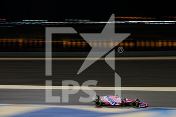 2020-12-04 - 11 PEREZ Sergio (mex), Racing Point F1 RP20, action during the Formula 1 Rolex Sakhir Grand Prix 2020, from December 4 to 6, 2020 on the Bahrain International Circuit, in Sakhir, Bahrain - Photo Antonin Vincent / DPPI - FORMULA 1 ROLEX SAKHIR GRAND PRIX 2020 - FRIDAY - FORMULA 1 - MOTORS