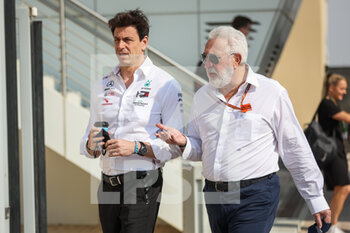 2020-12-13 - WOLFF Toto (aut), Team Principal & CEO Mercedes AMG F1 GP, STROLL Lawrence (can), Racing Point F1 owner, portrait during the Formula 1 Etihad Airways Abu Dhabi Grand Prix 2020, from December 11 to 13, 2020 on the Yas Marina Circuit, in Abu Dhabi - Photo Antonin Vincent / DPPI - FORMULA 1 ETIHAD AIRWAYS ABU DHABI GRAND PRIX 2020 - SUNDAY - FORMULA 1 - MOTORS