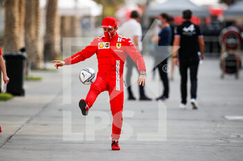 2021-03-11 - LECLERC Charles (mco), Scuderia Ferrari SF21, portrait during the Formula 1 Pre-season testing 2020 from March 12 to 14, 2021 on the Bahrain International Circuit, in Sakhir, Bahrain - Photo Florent Gooden / DPPI - FORMULA 1 PRE-SEASON TESTING 2021 - FORMULA 1 - MOTORS