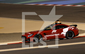 2021-03-12 - safety car, during the Formula 1 Pre-season testing 2020 from March 12 to 14, 2021 on the Bahrain International Circuit, in Sakhir, Bahrain - Photo DPPI - FORMULA 1 PRE-SEASON TESTING 2021 - FORMULA 1 - MOTORS