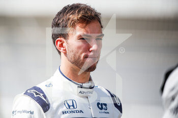 2021-03-12 - GASLY Pierre (fra), Scuderia AlphaTauri Honda AT02, portrait during the Formula 1 Pre-season testing 2020 from March 12 to 14, 2021 on the Bahrain International Circuit, in Sakhir, Bahrain - Photo Florent Gooden / DPPI - FORMULA 1 PRE-SEASON TESTING 2021 - FORMULA 1 - MOTORS