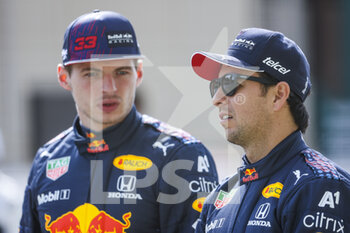 2021-03-12 - PEREZ Sergio (mex), Red Bull Racing Honda RB16B, portrait during the Formula 1 Pre-season testing 2020 from March 12 to 14, 2021 on the Bahrain International Circuit, in Sakhir, Bahrain - Photo Antonin Vincent / DPPI - FORMULA 1 PRE-SEASON TESTING 2021 - FORMULA 1 - MOTORS