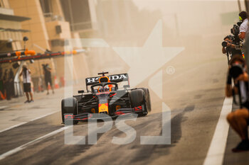 2021-03-12 - VERSTAPPEN Max (ned), Red Bull Racing Honda RB16B, action during the Formula 1 Pre-season testing 2020 from March 12 to 14, 2021 on the Bahrain International Circuit, in Sakhir, Bahrain - Photo Florent Gooden / DPPI - FORMULA 1 PRE-SEASON TESTING 2021 - FORMULA 1 - MOTORS