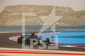 2021-03-12 - 44 HAMILTON Lewis (gbr), Mercedes AMG F1 GP W12 E Performance, action during the Formula 1 Pre-season testing 2020 from March 12 to 14, 2021 on the Bahrain International Circuit, in Sakhir, Bahrain - Photo Antonin Vincent / DPPI - FORMULA 1 PRE-SEASON TESTING 2021 - FORMULA 1 - MOTORS