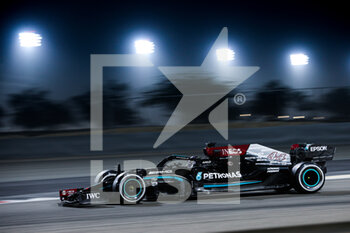 2021-03-12 - 44 HAMILTON Lewis (gbr), Mercedes AMG F1 GP W12 E Performance, action during the Formula 1 Pre-season testing 2021 from March 12 to 14, 2021 on the Bahrain International Circuit, in Sakhir, Bahrain - Photo Antonin Vincent / DPPI - FORMULA 1 PRE-SEASON TESTING 2021 - FORMULA 1 - MOTORS