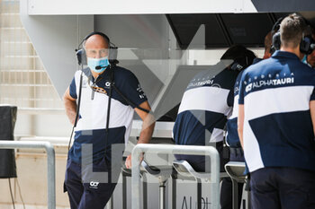 2021-03-13 - TOST Franz (aut), Team Principal of Scuderia AlphaTauri, portrait during the Formula 1 Pre-season testing 2021 from March 12 to 14, 2021 on the Bahrain International Circuit, in Sakhir, Bahrain - Photo Florent Gooden / DPPI - FORMULA 1 PRE-SEASON TESTING 2021 - FORMULA 1 - MOTORS