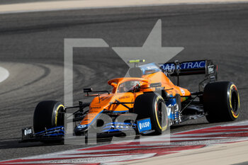 2021-03-13 - 04 NORRIS Lando (gbr), McLaren MCL35M, action during the Formula 1 Pre-season testing 2020 from March 12 to 14, 2021 on the Bahrain International Circuit, in Sakhir, Bahrain - Photo Antonin Vincent / DPPI - FORMULA 1 PRE-SEASON TESTING 2021 - FORMULA 1 - MOTORS